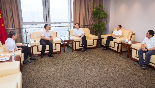 供应链综合商业服务平台迈进浙江第一站 — — PA旗舰厅与温州交运集团战略签约