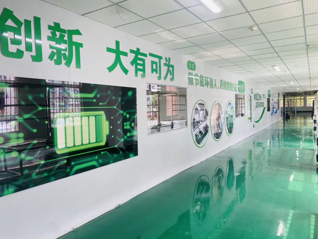 首批充电桩产品下线！PA旗舰厅新能源跑出发展“加速度”